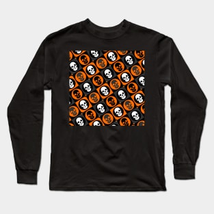 Halloween Skull Pattern Version 3 | Pop Art Long Sleeve T-Shirt